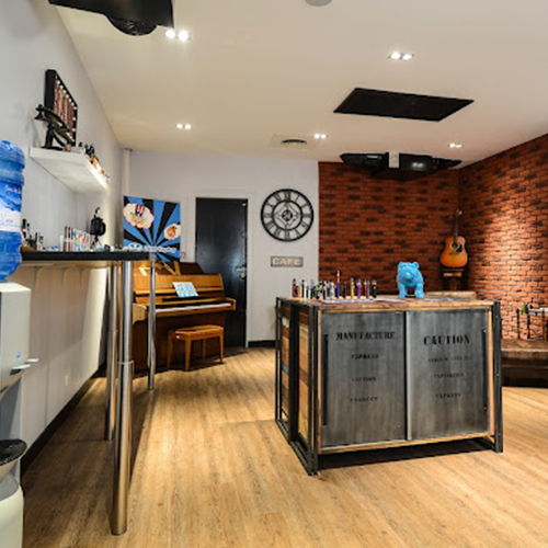 Venez chez High Vaping créer vos liquides de vapes !